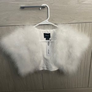 Nasty Gal New w Tags White Faux Fur Shrug Size Small